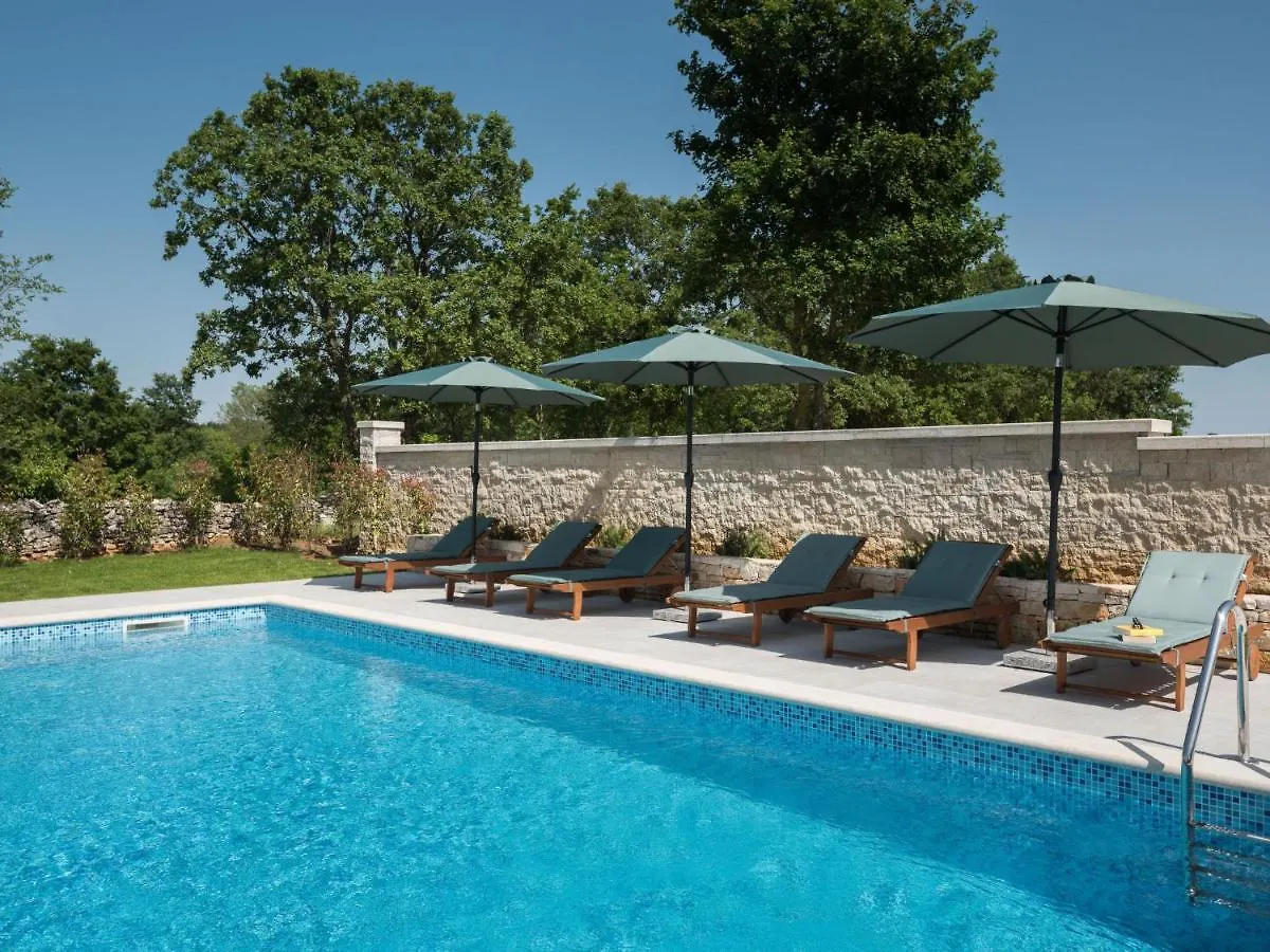 Holiday Home Ernesta - Roj463 By Interhome Žminj