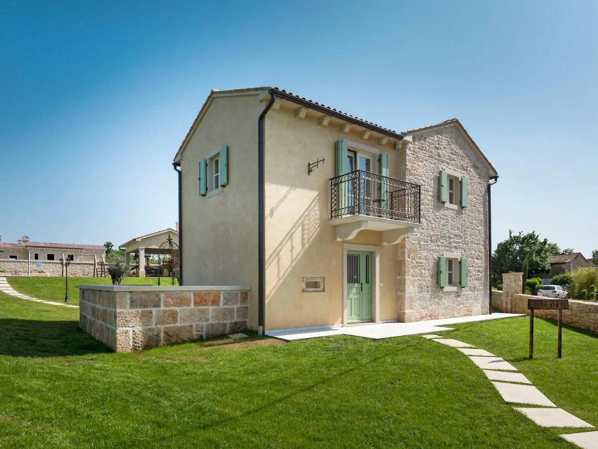 Holiday Home Ernesta - Roj463 By Interhome Žminj