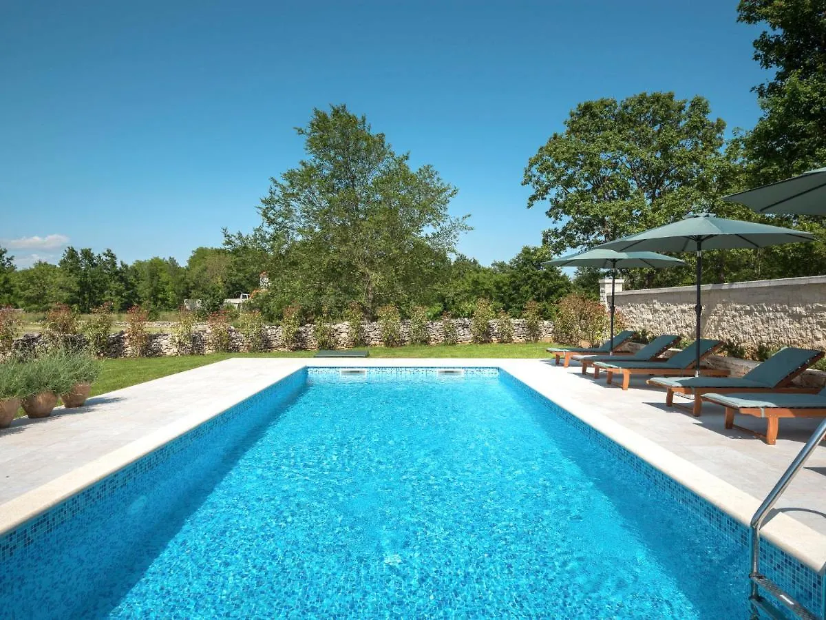 Holiday Home Ernesta - Roj463 By Interhome Žminj
