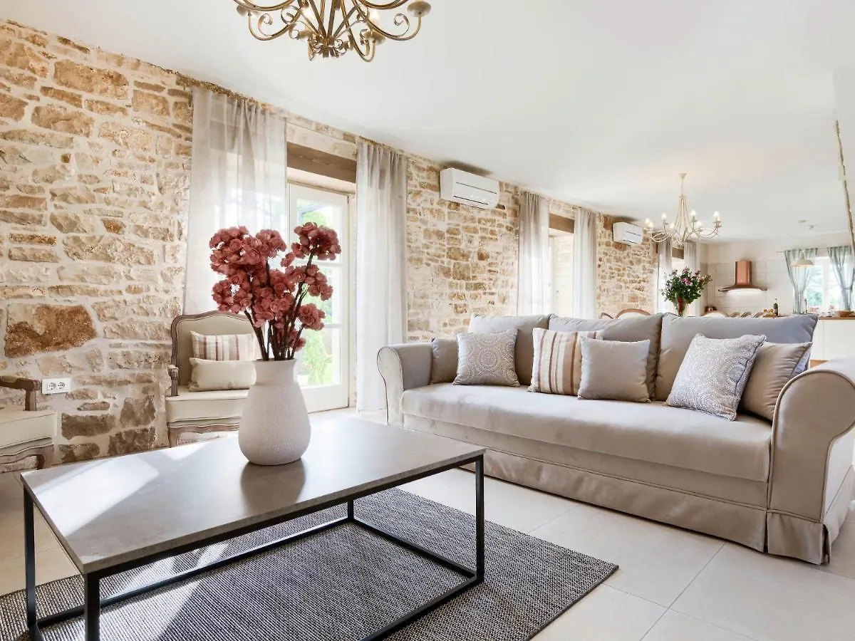 Holiday Home Ernesta - Roj463 By Interhome Žminj 크로아티아