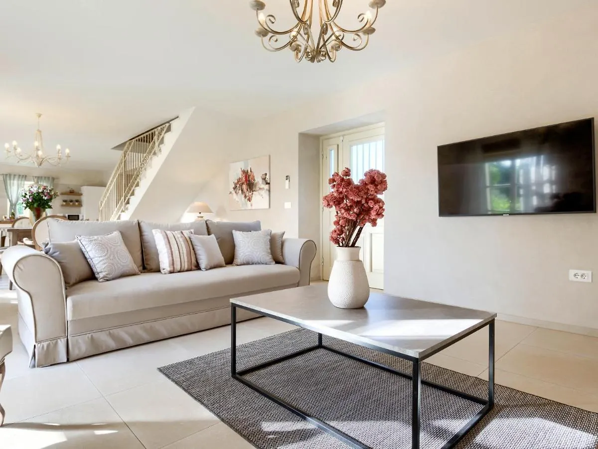 Holiday Home Ernesta - Roj463 By Interhome Žminj 크로아티아