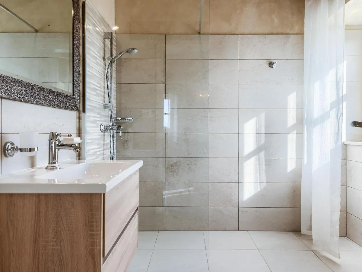 Holiday Home Ernesta - Roj463 By Interhome Žminj